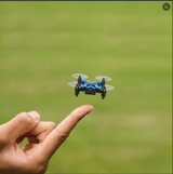 Dron plegable mini que se guarda dentro del control remoto